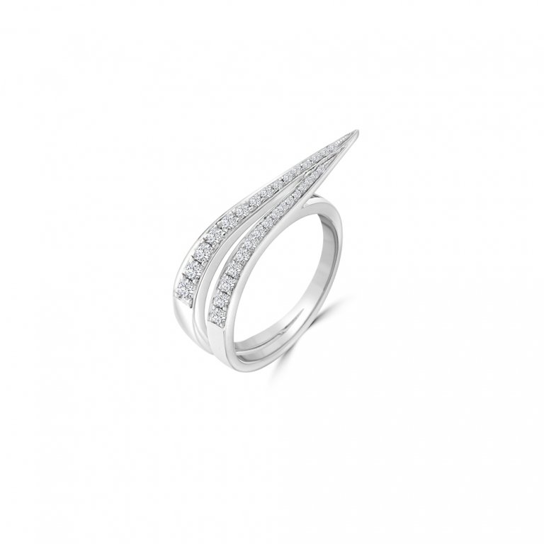 Diamond V-Shaped Ring in 18K White Gold