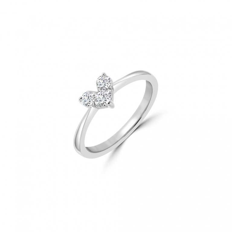 Diamond Heart Ring in 18K White Gold