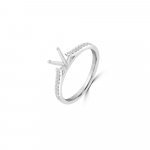 Solitaire Pavé Engagement Ring Mount