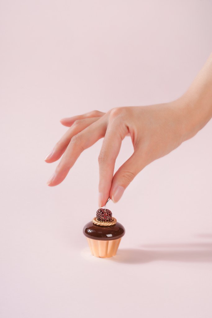 Indulge In Elegance: EJI Presents Enchanting "Afternoon Tea" For CIIE 2024 30 Muffin - Afternoon Tea - Fine Jewellery Reimaged