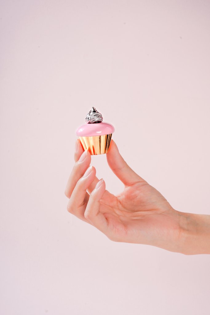 Indulge In Elegance: EJI Presents Enchanting "Afternoon Tea" For CIIE 2024 31 Muffin - Afternoon Tea - Fine Jewellery Reimaged