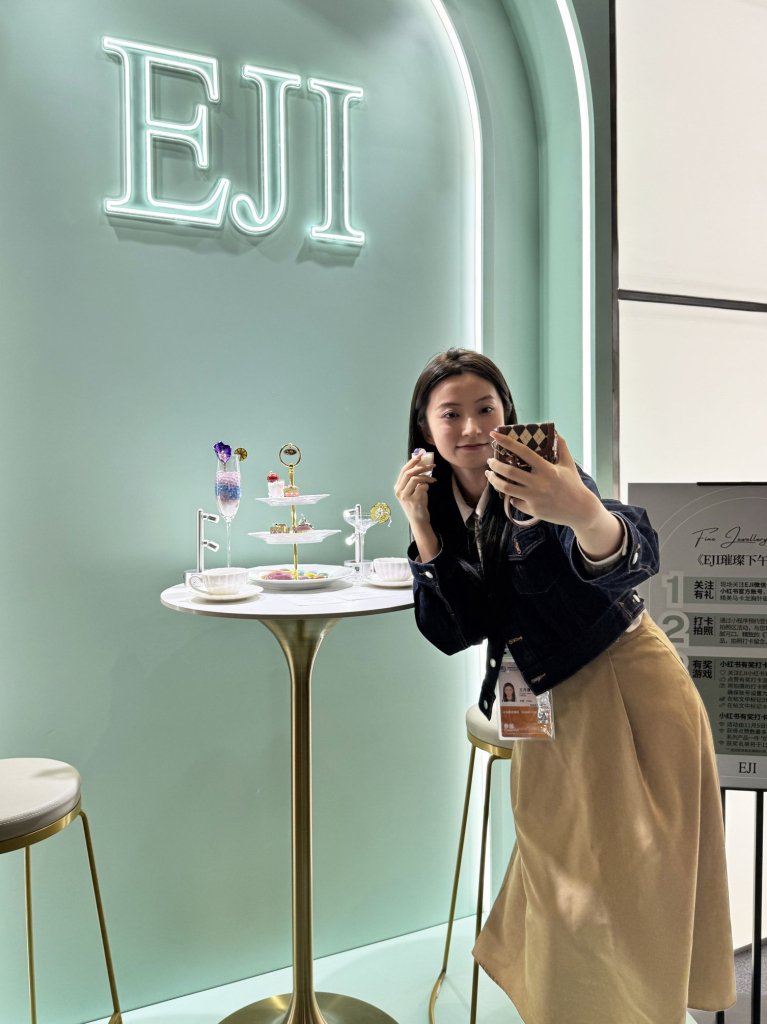 Indulge In Elegance: EJI Presents Enchanting "Afternoon Tea" For CIIE 2024 26 EJI is a Hong Kong based jewellery manufacturer specializing in diamond gold jewellery with over 30 years of experience providing bespoke, oem and wholesale serive etc