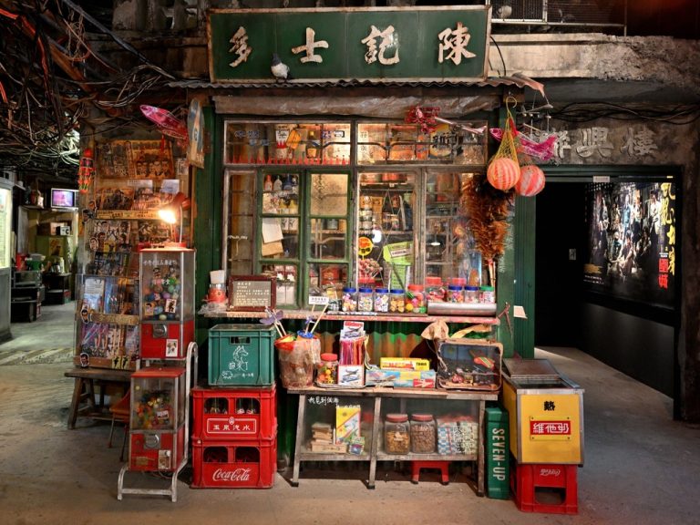 Discover Hong Kong: 5 Must-Visit Places During Hong Kong International Jewellery Show 2025 41 Twilight of the Warriors Movie Exhibition 2025 @ Kowloon