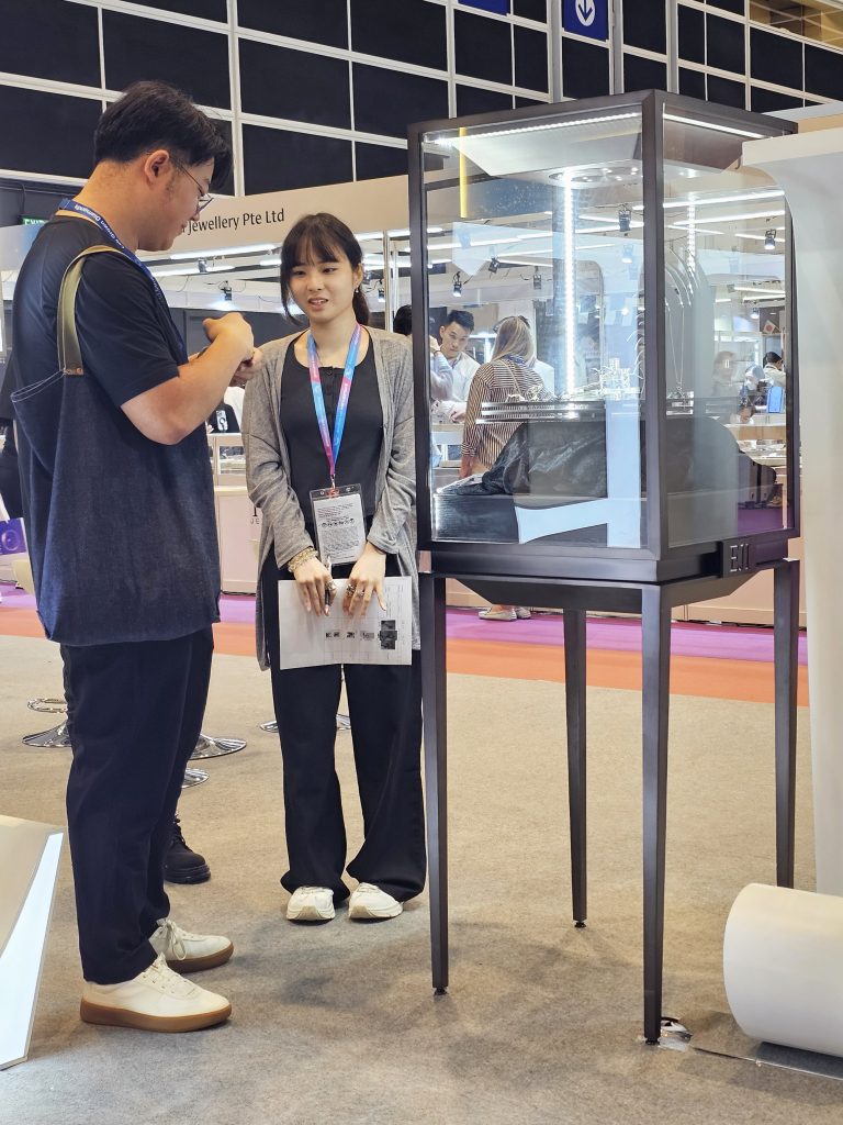 JGA 2025 - Snap Photos - Students engaging with visitors