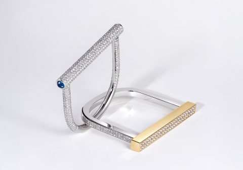 D collection sapphire diamond 18K gold bangle